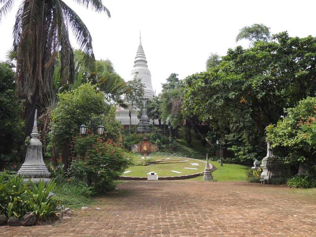 The Happy House Phnom Penh Exterior foto