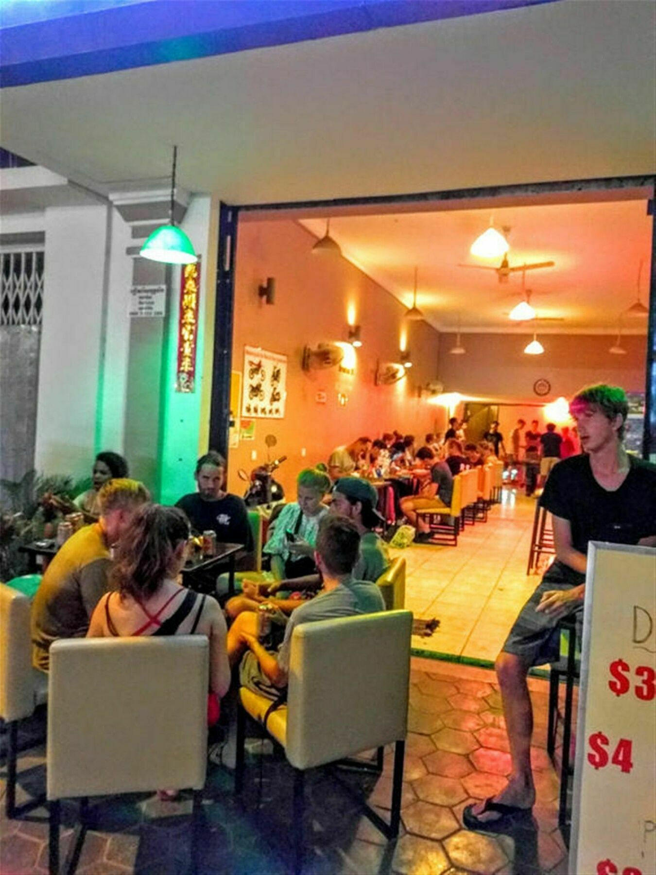 The Happy House Phnom Penh Exterior foto